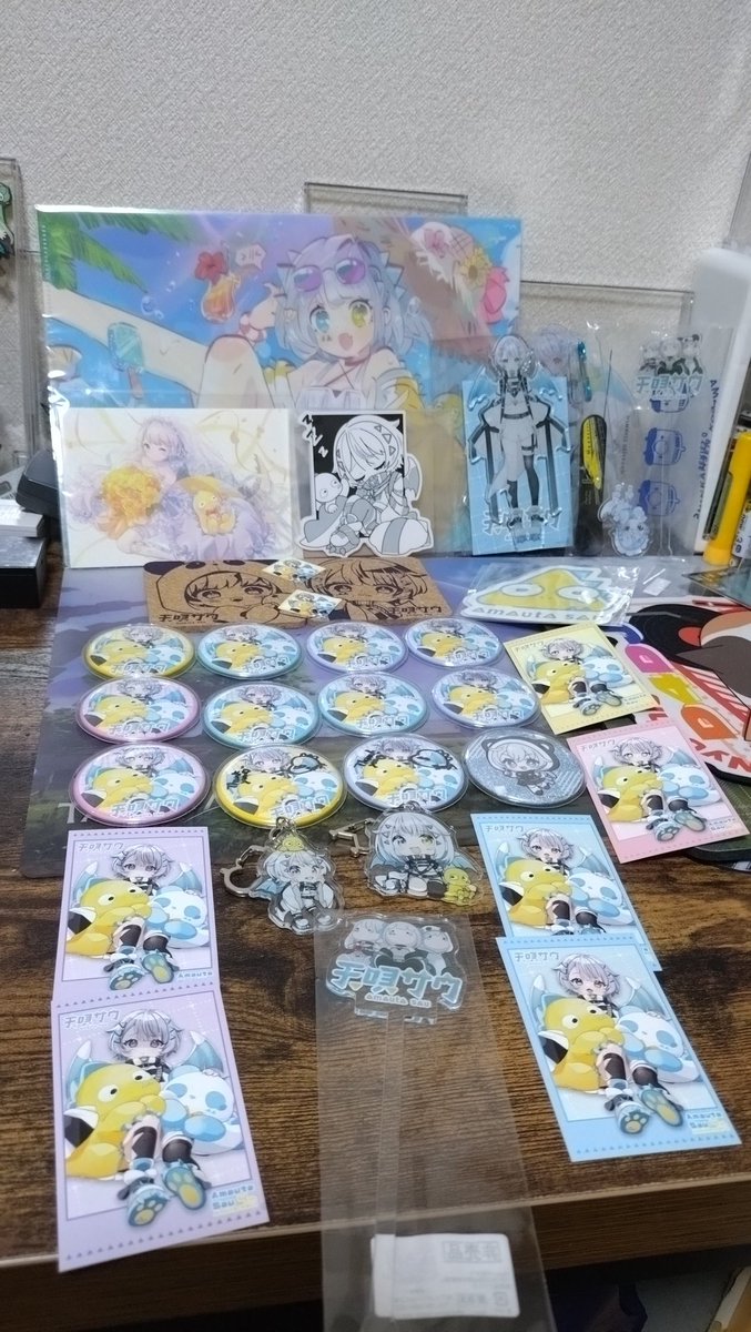 組長と吉田大感謝！アクキー7点セット➕缶バッジ4.4センチ 組長と