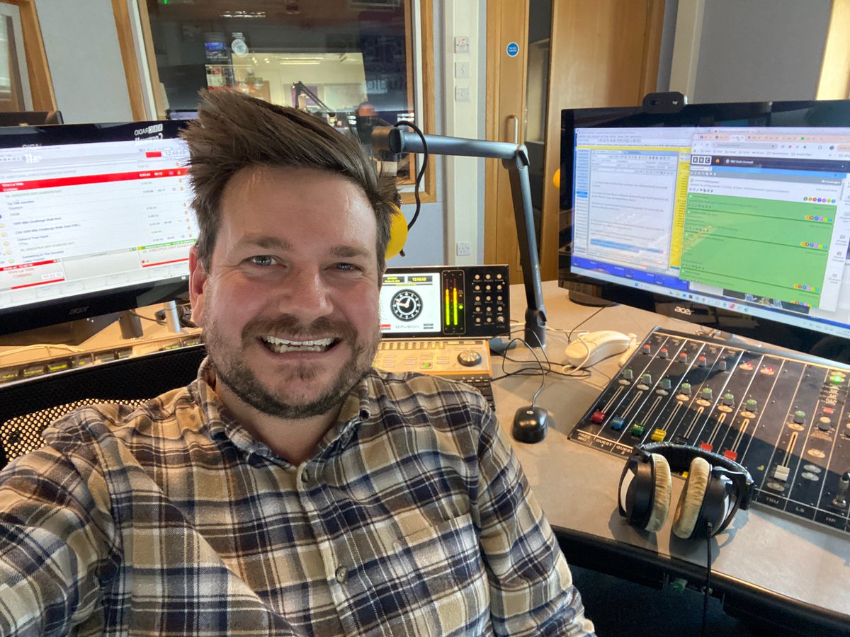 James Dundon 〓〓🥟 📻 tweet media