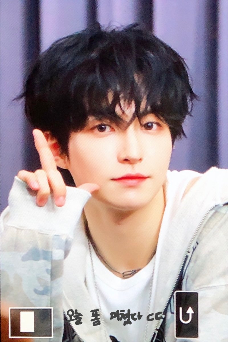 ROMIN424_COM's tweet image. 251025💕

LOVE😘

#ELAST #엘라스트 #エラスト
#ROMIN #로민 #ロミン
#롬왕자👑 #아기GO라니