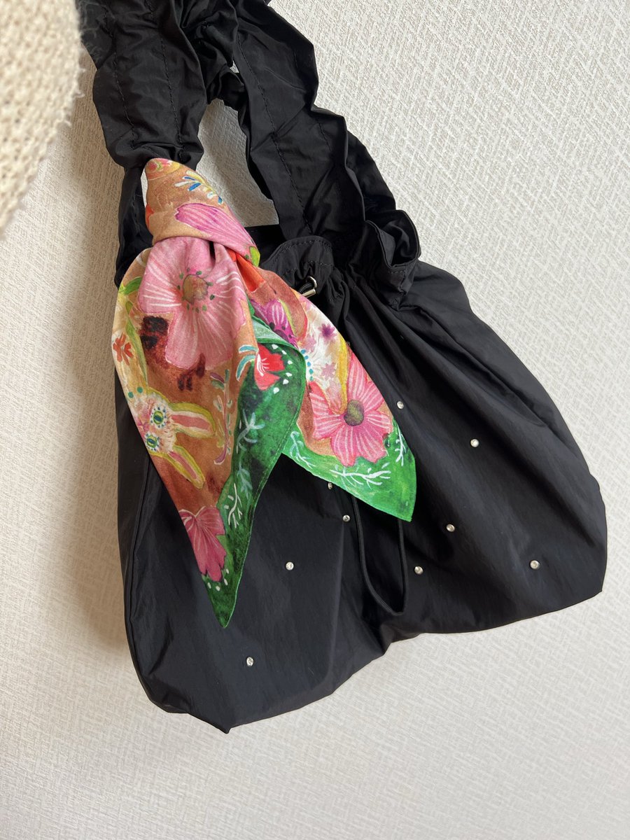 manmarushokai's tweet image. 愛用してます🐰❤️