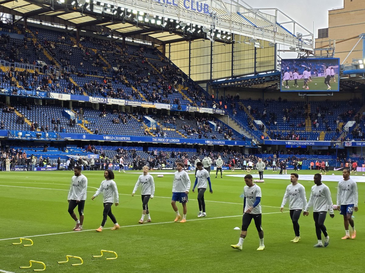 vikcfc's tweet image. Come on boys! #CFC