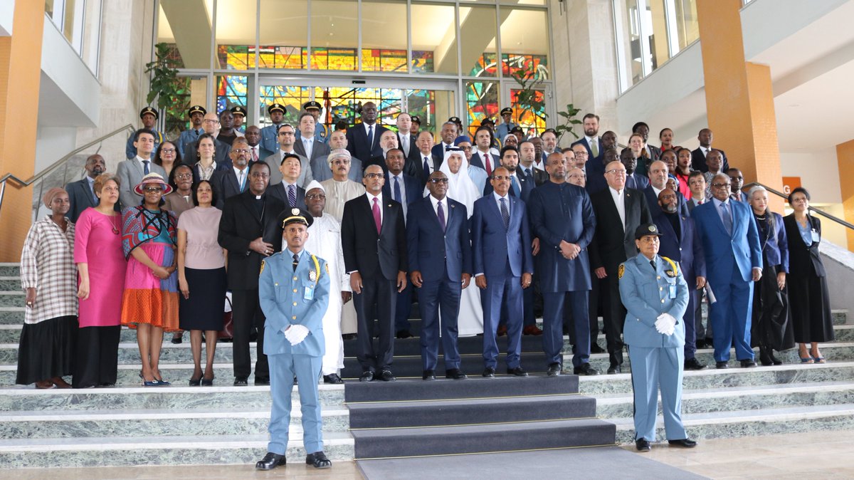 UNESCO_Addis's tweet image. ✨@UNESCO_Addis joins the #UNFamily in celebrating 80 years of partnership between 🇪🇹 &amp;amp; 🇺🇳 under the theme “Ethiopia &amp;amp; the UN: Past, Present &amp;amp; Future.” Together for peace, progress &amp;amp; partnership since 1945 and into the future!
🌍💙 #UN80 #UNDay2025 #EthiopiaAndUN80