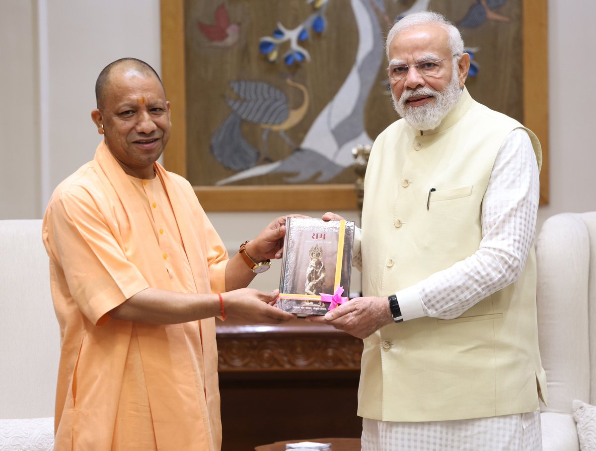PMOIndia's tweet image. Chief Minister of Uttar Pradesh, Shri @myogiadityanath met Prime Minister @narendramodi.
@CMOfficeUP