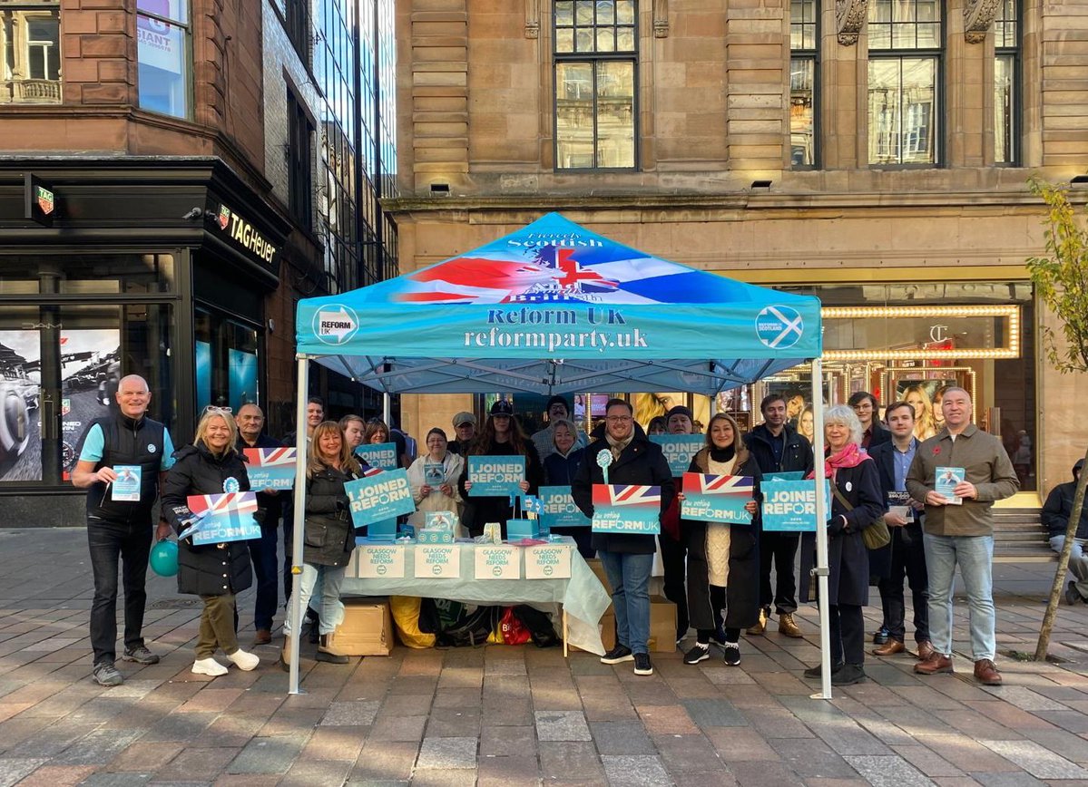 What a response in the city centre today, real enthusiasm and lots of new members signed up.

Glasgow needs Reform! 🏴󠁧󠁢󠁳󠁣󠁴󠁿