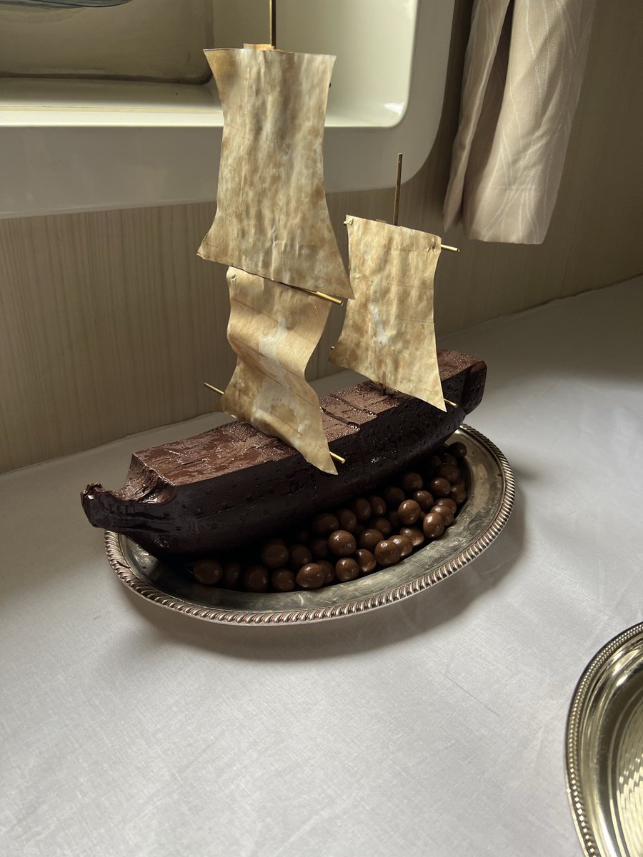 HMS Scott tweet media