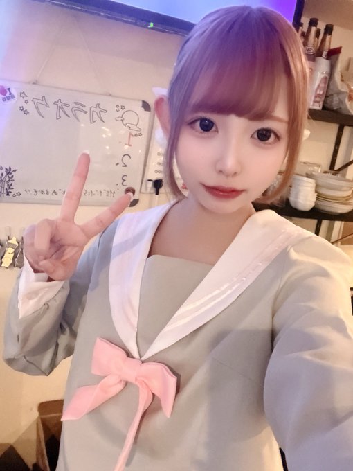 SECRET BASE -可愛いメイドと酒の店-のツイート