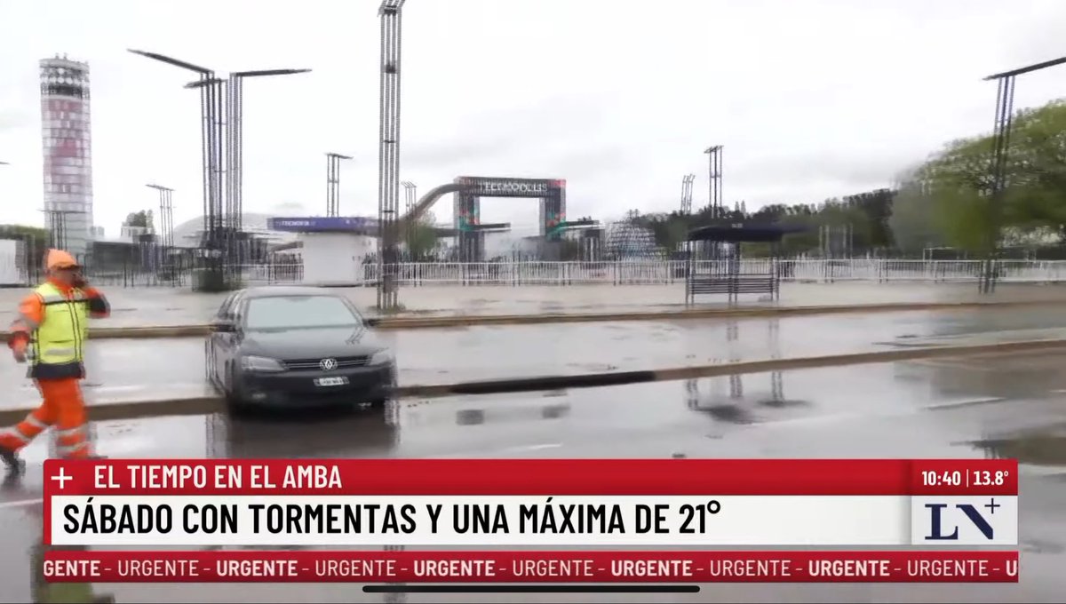 selxespositoo's tweet image. SACARON TODA EL AGUA DE TECNOPOLIS REPUTO SACARON EL AGUAAAA AAAAAA BAJO TODOOOOOOO, VAYAN ARREGLÁNDOSE!!! HOY VA FUTTTURAAAA#tini #futttura