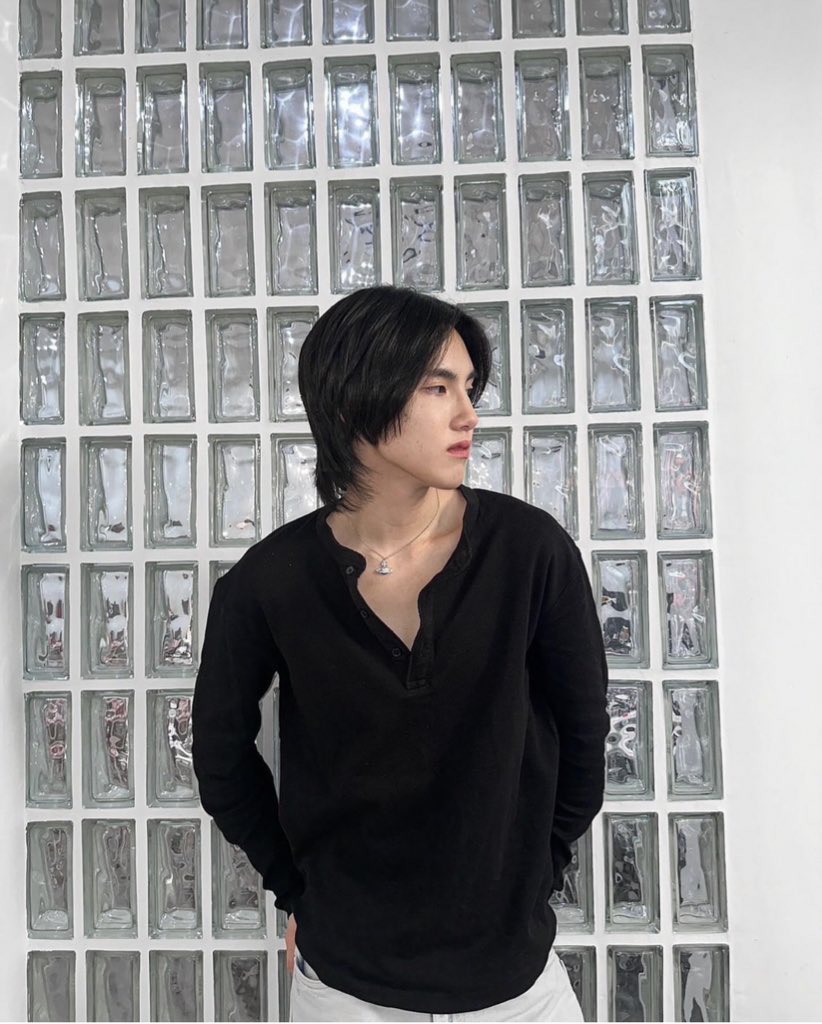 ตอนน้องภูผมยาวแล้วลุคที่ 1 ในใจผมคือ 🙂‍↕️