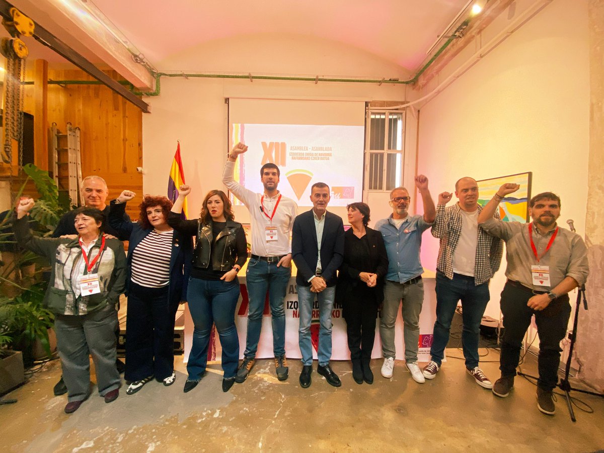 Un placer acompañar esta mañana en Pamplona a las compañeras y compañeros de <a href="/IzdaNavarra/">IUN-NEB 🔻</a> en su Asamblea.

Enhorabuena querido <a href="/Karlos_Rtx/">Carlos Guzmán Pérez🔻</a> por tu reelección como coordinador. 

Son muchos los retos por delante para defender los derechos de la clase trabajadora navarra. Aurrea!
