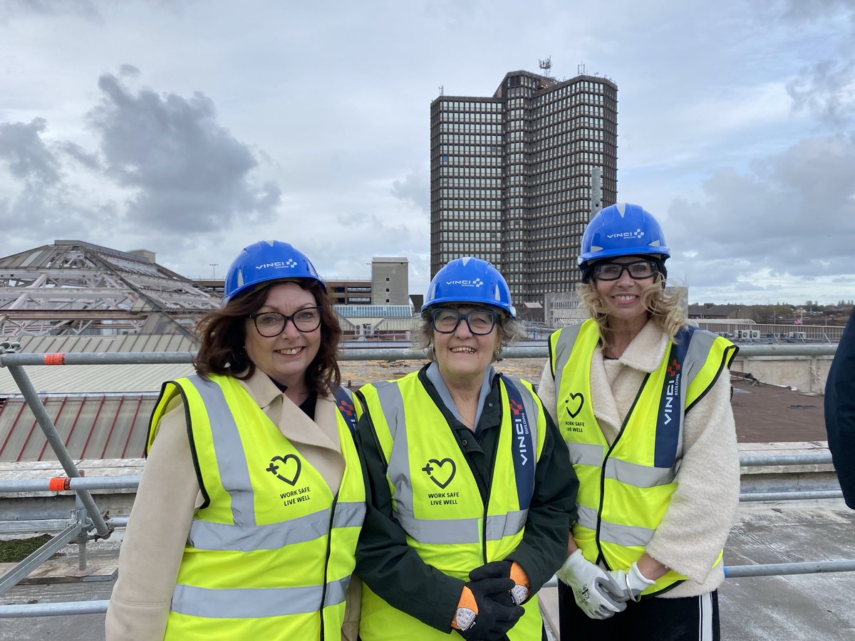 On the roof of the old M&amp;S shop with Cllrs Diane Roscoe and Paulette Lappin looking at the fantastic regeneration of Bootle Strand. Proud to be part Labour led Sefton Council ⁦⁦<a href="/Sefton_Labour/">Sefton Labour Group</a>⁩⁦<a href="/Paulett54122148/">Paulette Lappin</a>⁩