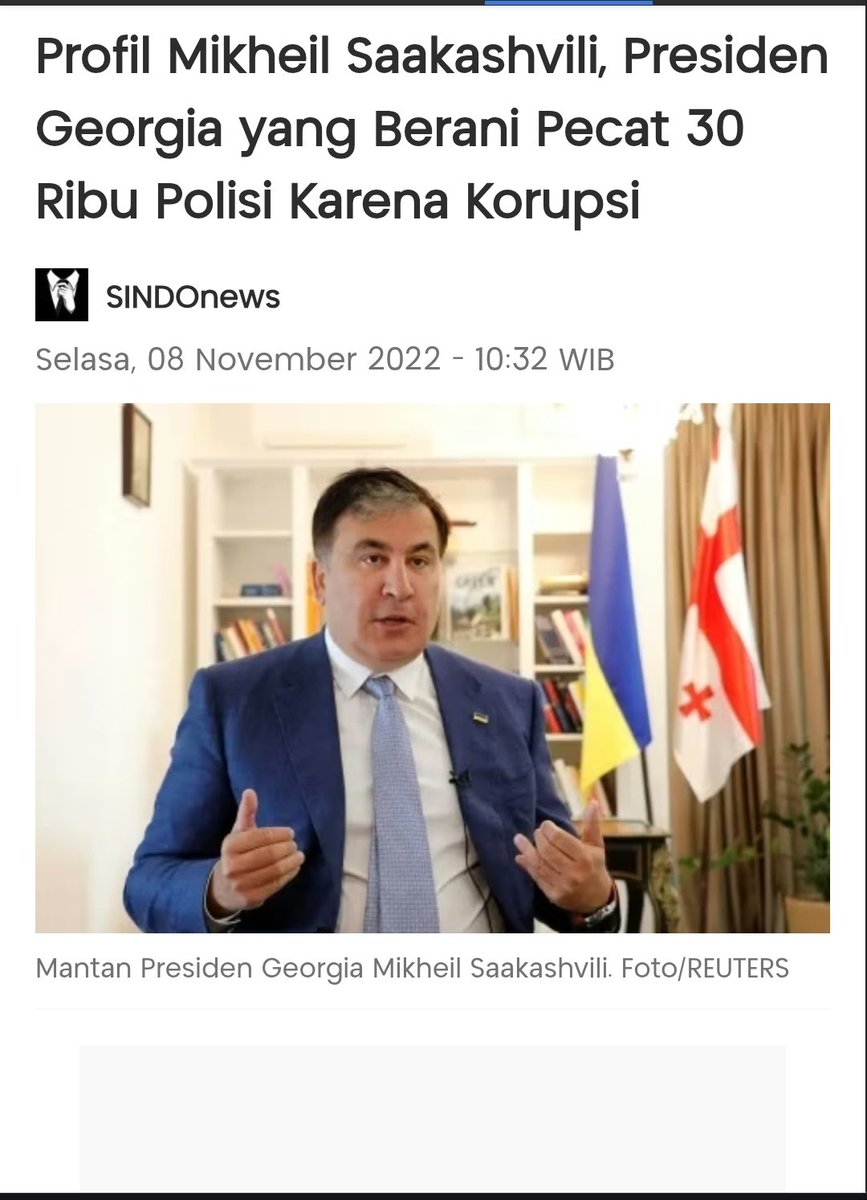 Alangkah indahnya bila nama presiden <a href="/prabowo/">Prabowo Subianto</a> terpampang di berita dunia paling berani PECAT Polisi, Jaksa dan hakim yg selama ini telah menjadi lembaga paling korup di Indonesia.
Dan sudah pasti semua rakyat akan ada di belakang anda Mr President.