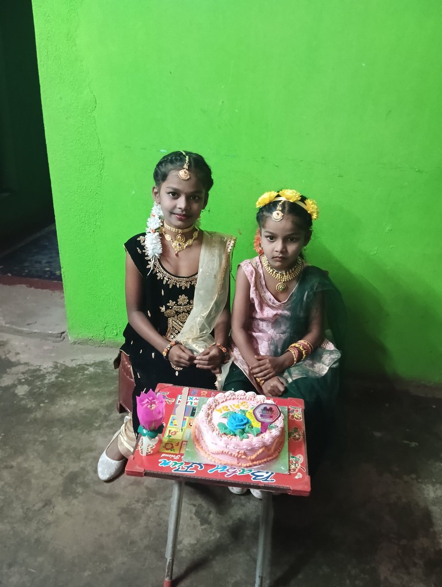 Chandra37439872's tweet photo. My Beti...

❤️❤️❤️❤️❤️❤️🧣🧣 https://t.co/znUFt8WZyd