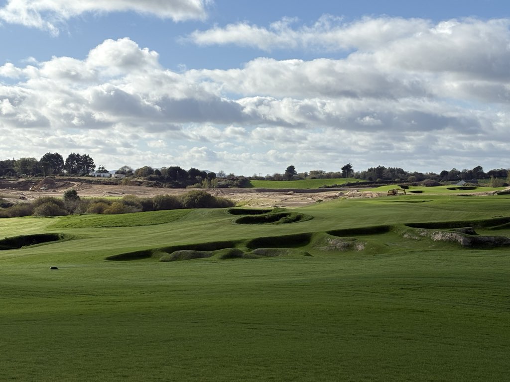 dean muir tweet media