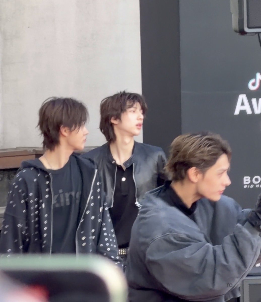 정말 무대는 최고 따봉 !!
하지만 다신 안 오고싶은 스케