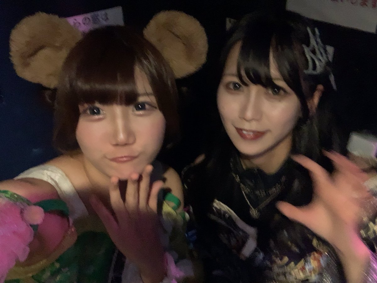 今日お誕生日(?)の妖怪とお写真📷
改めて、しゅうちゃんお誕生日おめでとう🎉🖤🖤
#ひゃくよーかい