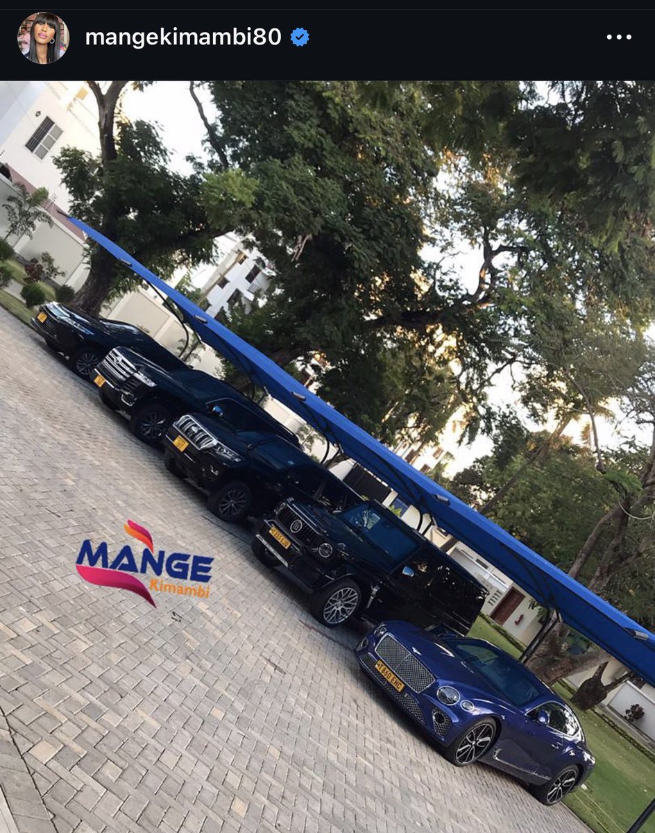 C_NyaKundiH's tweet image. As was exposed 

Tanzania’s First Family exposed 👀

President’s son Abdul lives like a king — Bentleys, Gwagon Brabus, Maybach, Rolls Royce all parked at his Mikochini mansion.

One Bentley insured for TSh 20 million, another Gwagon for TSh 26 million. 💸

October 29th is a…