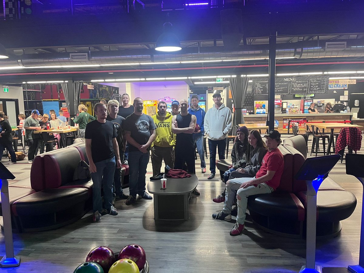 teenchallengeCC's tweet image. Last night’s Co-Ed Ready Now Recovery Night was a success — laughter, bowling, and great conversations all around! 🎳💛
“Encourage one another and build each other up.” — 1 Thessalonians 5:11

teenchallenge.tc

#freedomfromaddiction #hopewithinreach