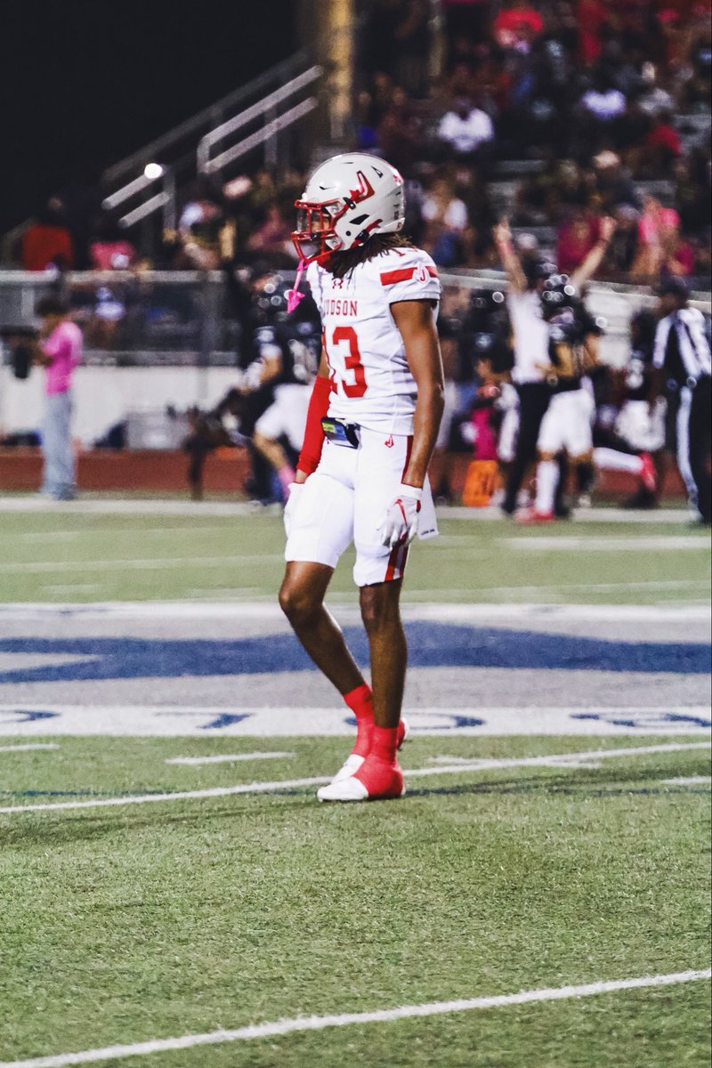 mann13_ayden's tweet image. Being overlooked just gives me more room to surprise them. 🫱🏽‍🫲🏾📝 
#ADM13 #TexasFootball 
#WideReceiver  c/o 2027
@JudsonRocketFB @JISD_ATHLETICS