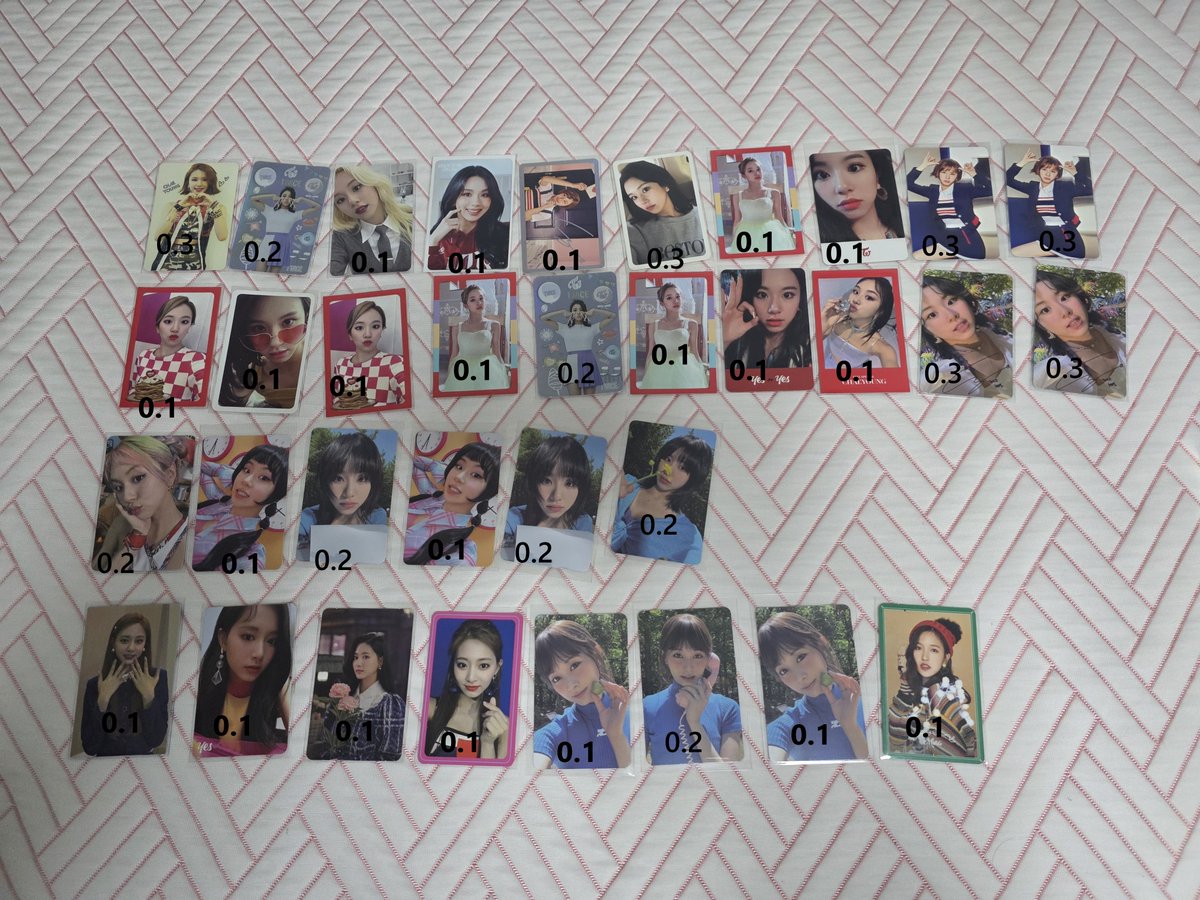 TwiceOnceLove_'s tweet photo. ★트와이스 포카★  
트와이스 포토카드 판매 합니다!!  
사진 확인후 DM주세요  
Dm확인 몇시간 뒤에 합니다!!
TWICE photo cards are on sale!!
Please check the picture and give me a dm
Dm check  a few hours later!!
 #트와이스포카 #트와이스포토카드 #TWICEPHOTOCARD https://t.co/DTSMhmVXXM