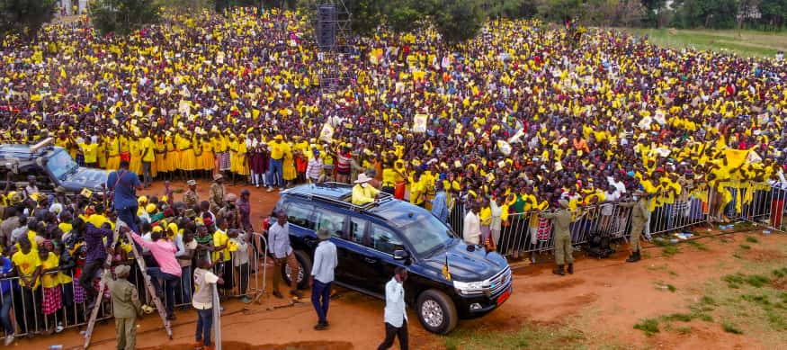 NRMOnline's tweet image. Kaabong district has massively received the NRM Presidential Candidate, @KagutaMuseveni, who is now addressing the day&apos;s final rally at Kaabong Secondary School. #ProtectingTheGains
