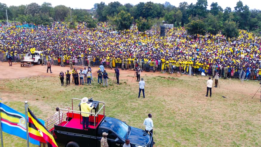 NRMOnline's tweet image. Kaabong district has massively received the NRM Presidential Candidate, @KagutaMuseveni, who is now addressing the day&apos;s final rally at Kaabong Secondary School. #ProtectingTheGains