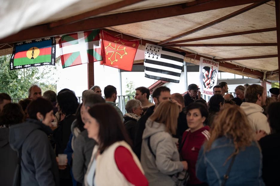 MediabaskInfo's tweet photo. [#DIAPORAMA] À #Mendionde, #LAB fête ses 25 ans de présence au Pays Basque Nord 
https://t.co/t0aYoAbybw https://t.co/ozdTp0FNQZ