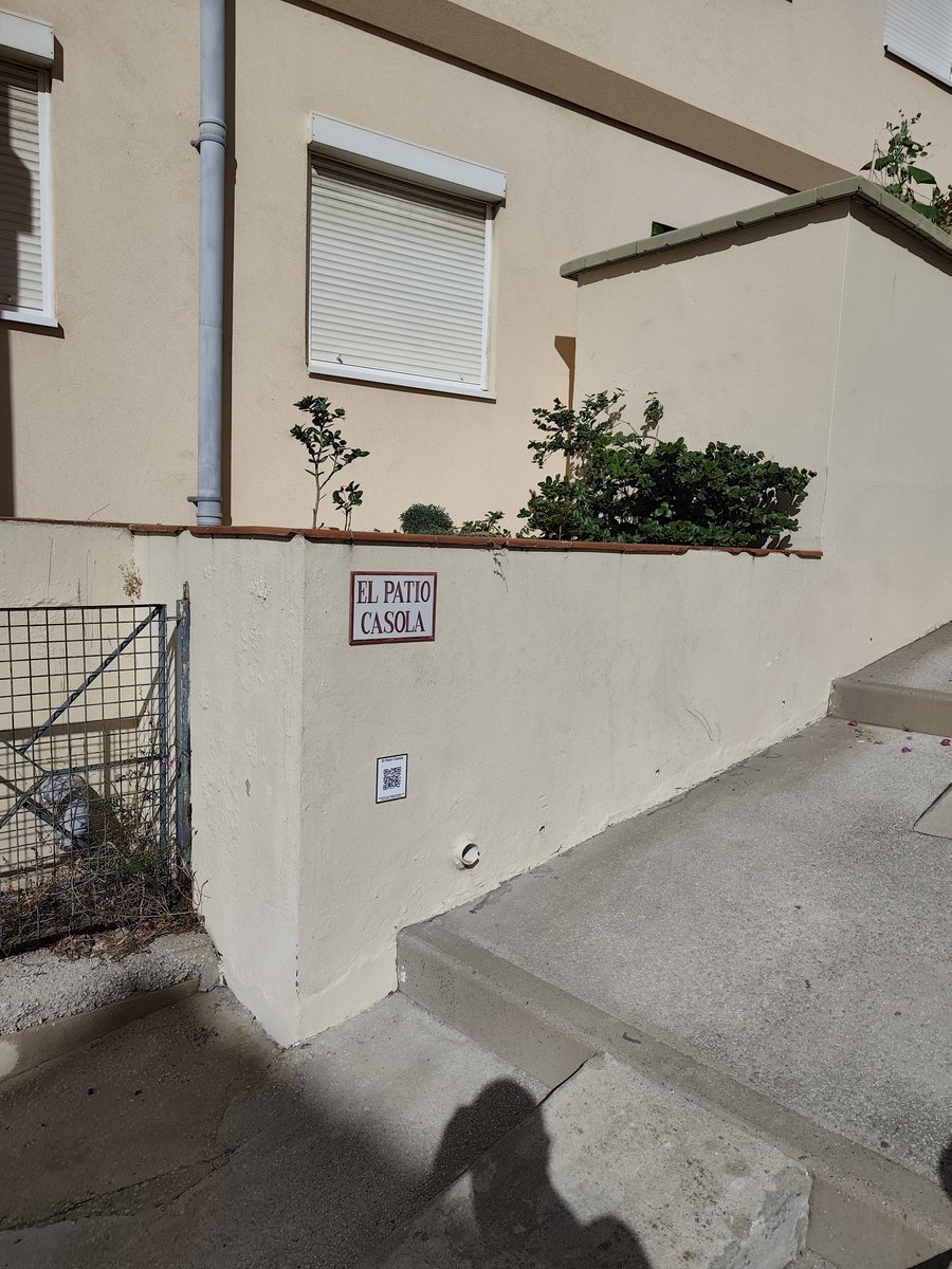 El Patio Casola was DEFINITELY not on Rosia Steps...