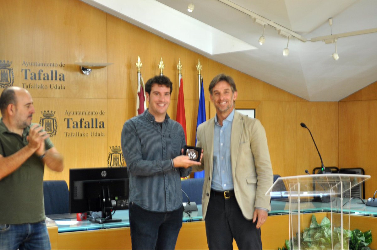 Ha estat un plaer tenir-vos entre nosaltres gents de <a href="/AjMolinsdeRei/">Ajuntament de Molins de Rei</a> 

Plazerra izan da gure artean izatea, Tafalla eta Molins de Reieko arteko laguntasuna sustatzen jarraituko dugu.