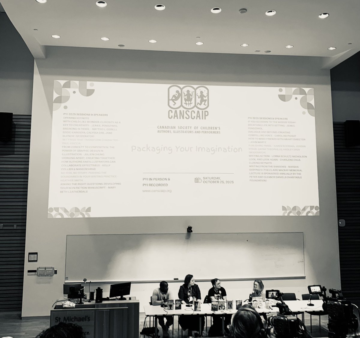 TherezaDSWrites's tweet photo. It was time for me to attend a Breaking-In Panel to hear words of inspiration, today at #PYI2025 💫 https://t.co/t6xovPInyB