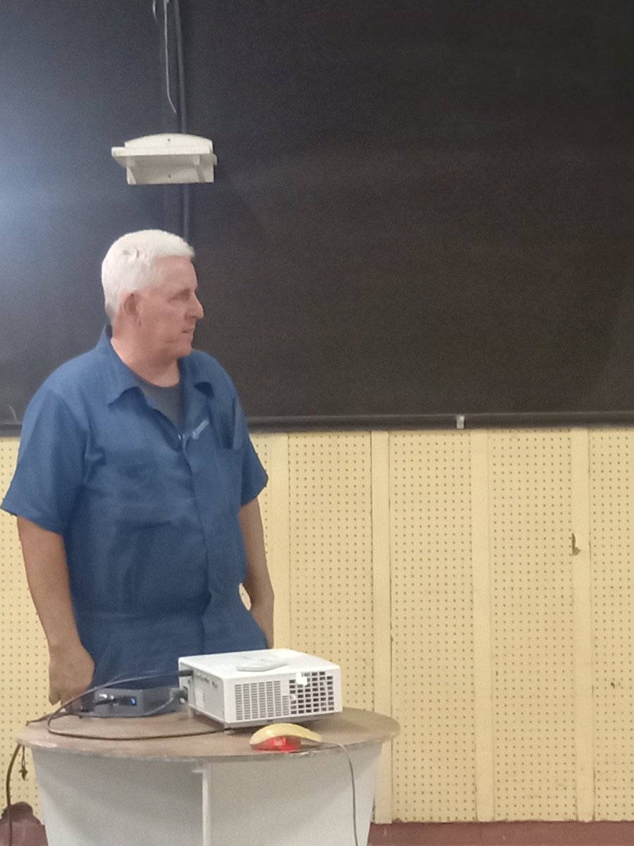 JVladimiperez's tweet image. 🌟🇨🇺🌟🇨🇺🌟🇨🇺
..todos los días hay que luchar por que ese amor a la humanidad viviente  se transforme en hechos concretos, en actos que sirvan de ejemplo,de movilización.
¡𝓟𝓸𝓻 𝓢𝓲𝓮𝓶𝓹𝓻𝓮 𝓒𝓱𝓮!
#HastaLaVictoriaSiempre