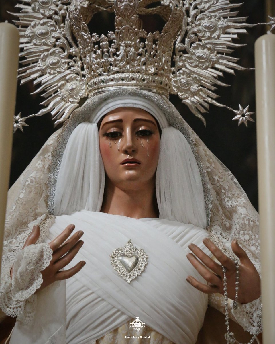 𝐒𝐚𝐧𝐭𝐚 𝐌𝐢𝐬𝐢𝐨𝐧 | 𝕳𝖆𝖈𝖎𝖆 𝖑𝖆 𝕮𝖆𝖗𝖎𝖉𝖆𝖉 𝖈𝖔𝖓 𝖊𝖘𝖕𝖊𝖗𝖆𝖓𝖟𝖆 ❤️‍🔥

La Santísima Virgen de la Caridad ya se encuentra preparada para su salida en traslado hacia el barrio Pedro Ximénez que comenzará a las 18:45h desde la Parroquia del Santo.

#SienteHumildad