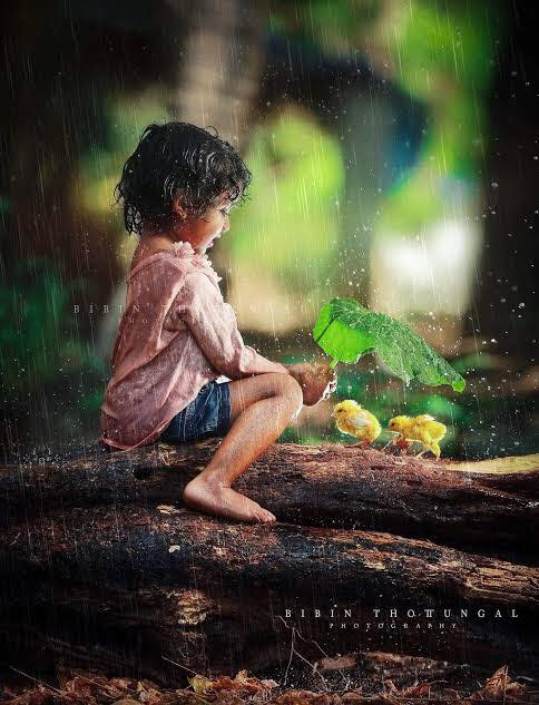 حين تغلبك عفويتك.... ويكون الصدق شعارك والنية الطيبة منهجك لا ترهق نفسك لأثبات ذالك سيفهمك من يمتلك روحا تشبه روحك ..

مساء الخير 🌹