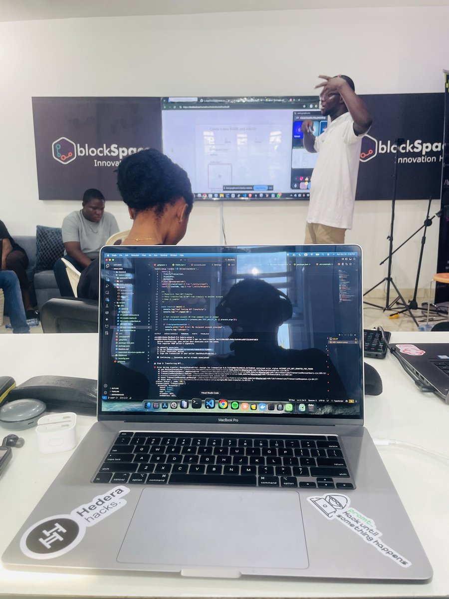 Prime_Developer's tweet image. 48hrs of Hacking, Building and Deploying Smart Contracts @hedera #Hedera #blockspace #Web3Builders #Web3Innovation