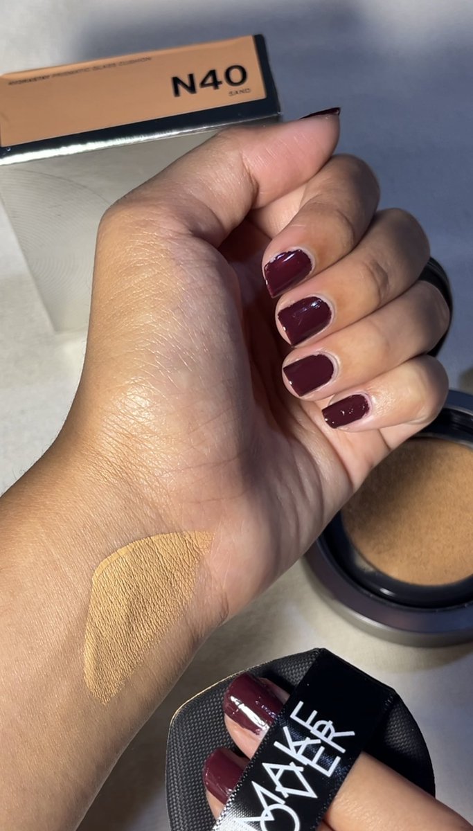 tjyara's tweet image. WTS
Makeover Hydrastay Prismatic Glass Cushion

• in very good condition
• baru di-swatch 1x aja (untuk konten)
• shade N40 SAND
• dijual karna kegelapan
• 70k

#wts #cushion #Makeover