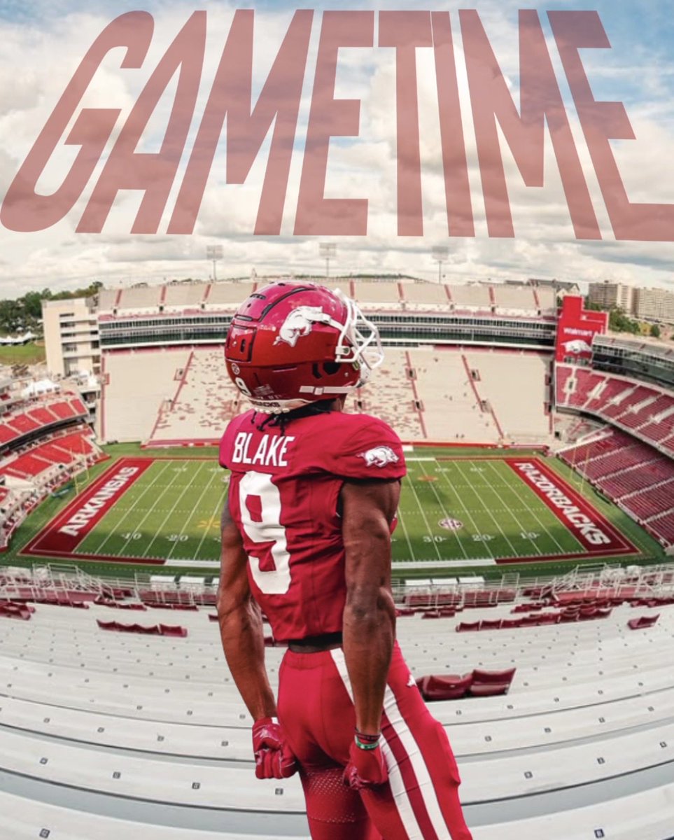 ITS GAMEDAY!!! Arkansas v Auburn 11:45. See you there. 🔜🐗🏈