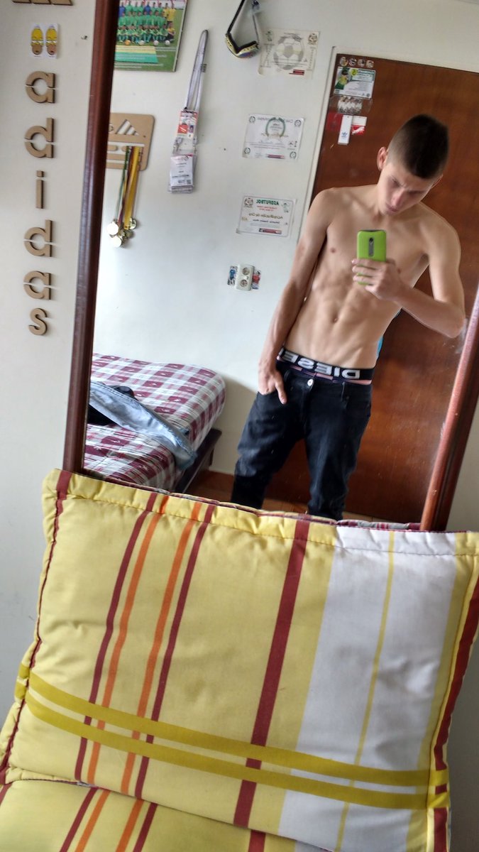 sbas285's tweet photo. UNA CULIADITA PUES😈🔥🍑🍆💦🥵 https://t.co/lvpTKzmvlY