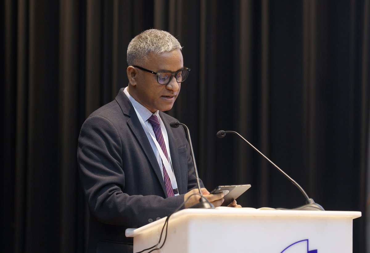 Prof. G. Venkat Raman, Convenor, and Mr. Aravind Yelery, Co-Convenor, spoke about #AICCS as a vibrant platform for dialogue that bridges scholarship and strategy.
#IIMIndore #IIMI #AICCS #India #China #Conference (5/5)