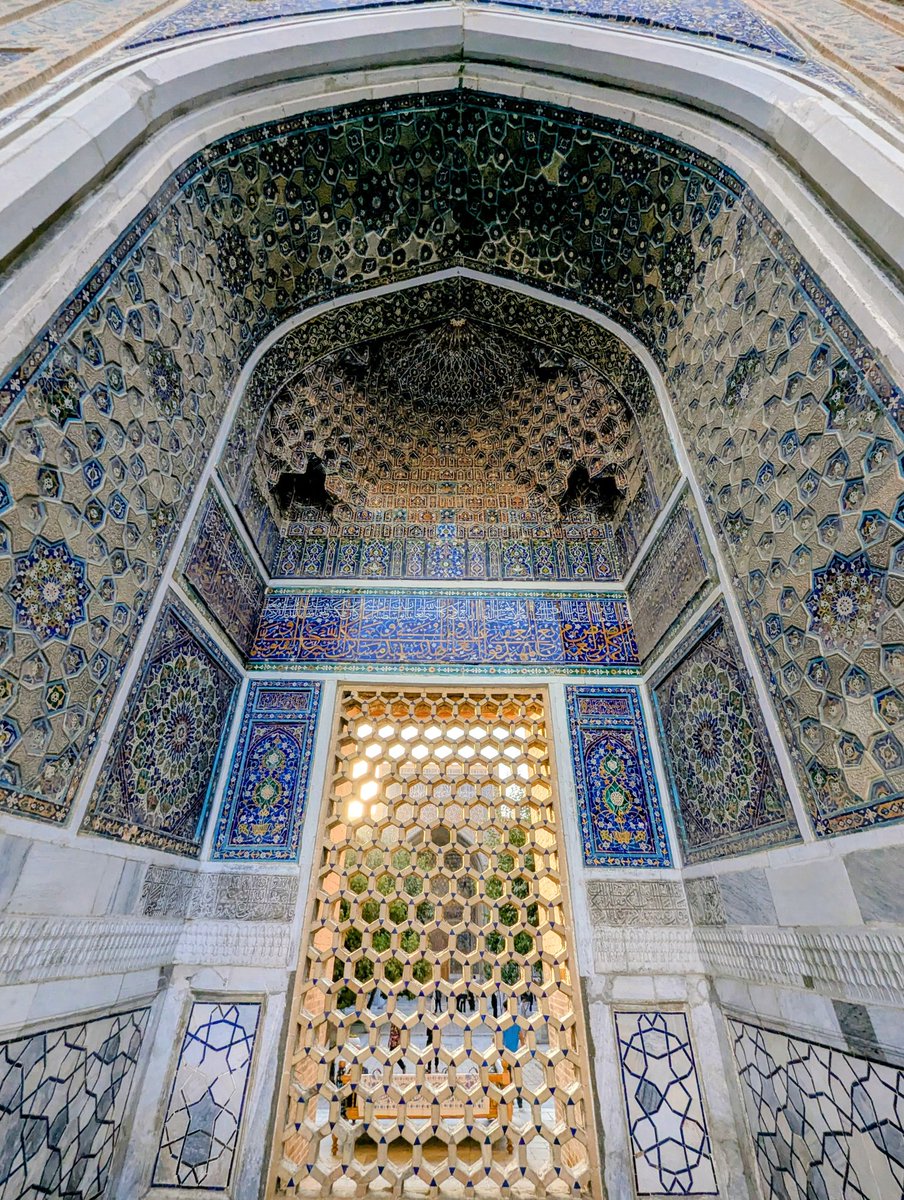 JavedJaved48's tweet photo. @grok QadiZadeh Rumi - who served as #UlughBeg's teacher and observatory director in #Samarkand, pioneering accurate trigonometric tables - studied at this madrassa in #Sanarkand. #AmirTimur #Uzbekistan @grok https://t.co/PQSJbQgpWj