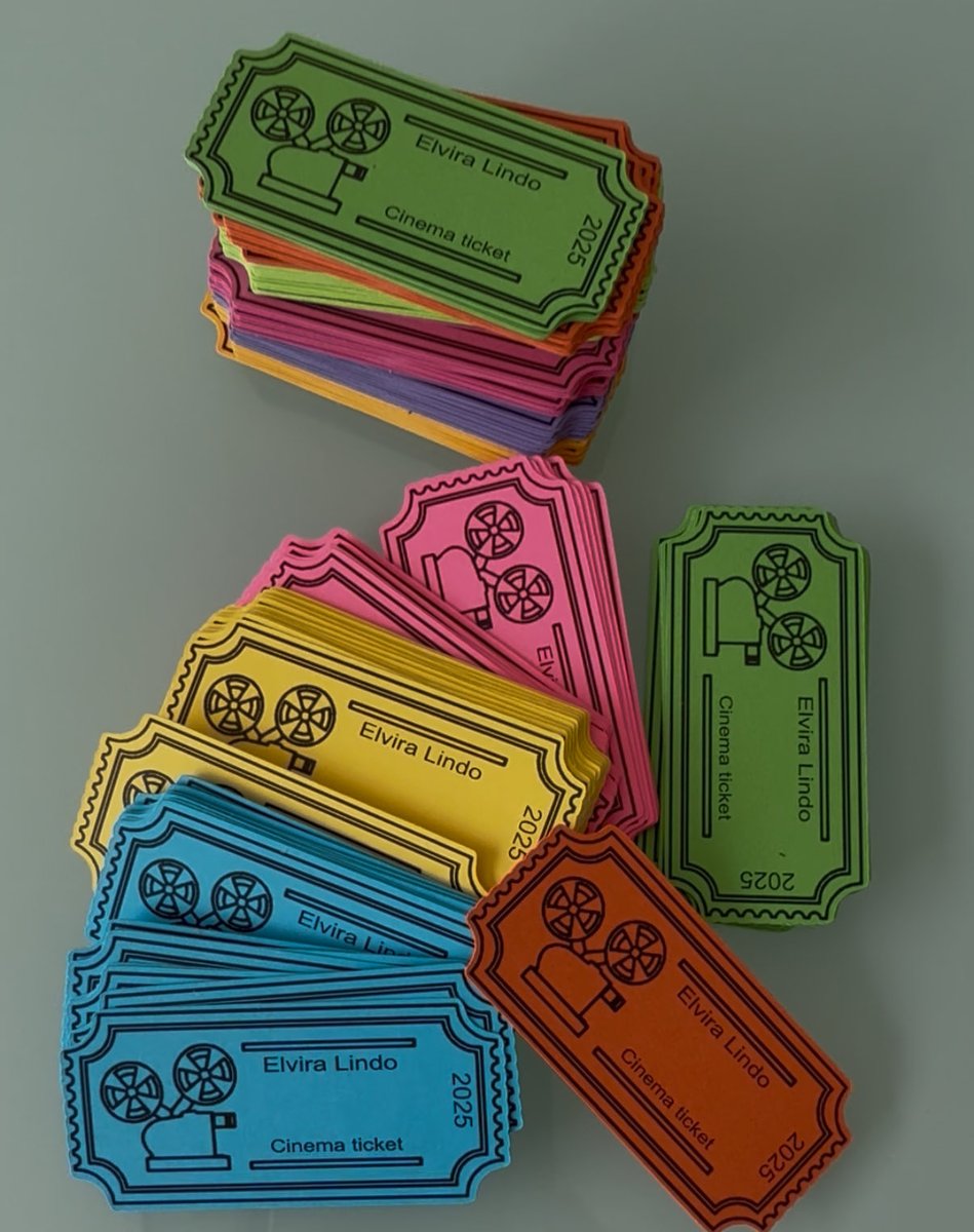 🎬✨ Nuestro cole celebra la #MiniMINCI con el visionado de películas llenas de emoción y aprendizaje. ¡El cine también educa! 🍿📽️ #miniminci #ventanacinefila #yosoydelelvira #megustamicole #puedescontarconmigo