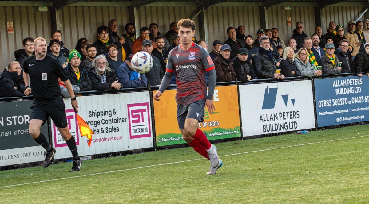 ETFCOfficial's tweet photo. 30' | Still pushing for the opener...

📸 Ben Mammen

#UpTheTown https://t.co/rvnQMEmAaN
