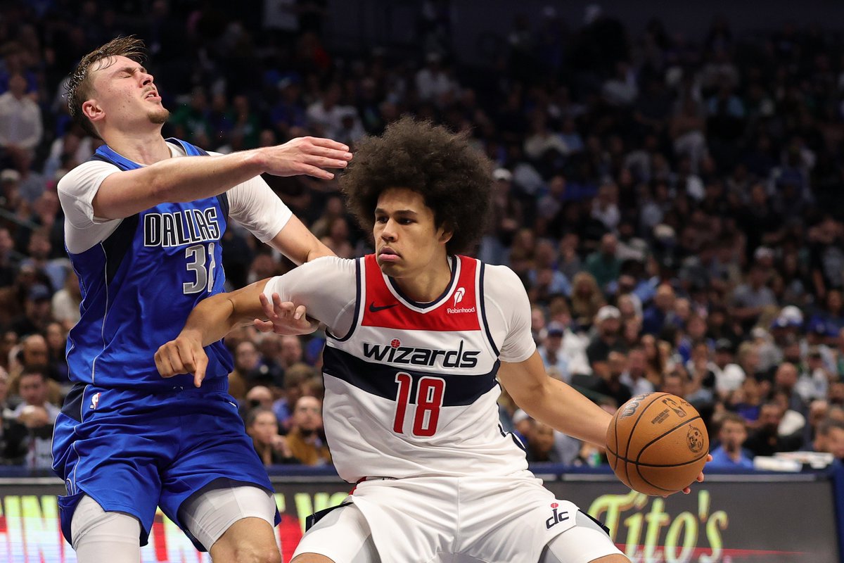 When pictures are worth a thousand words. (via Getty)