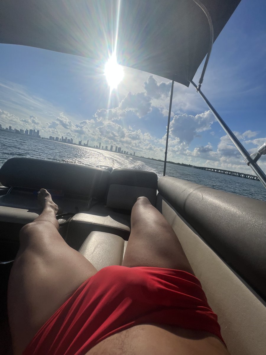 ITISSO THICK tweet media