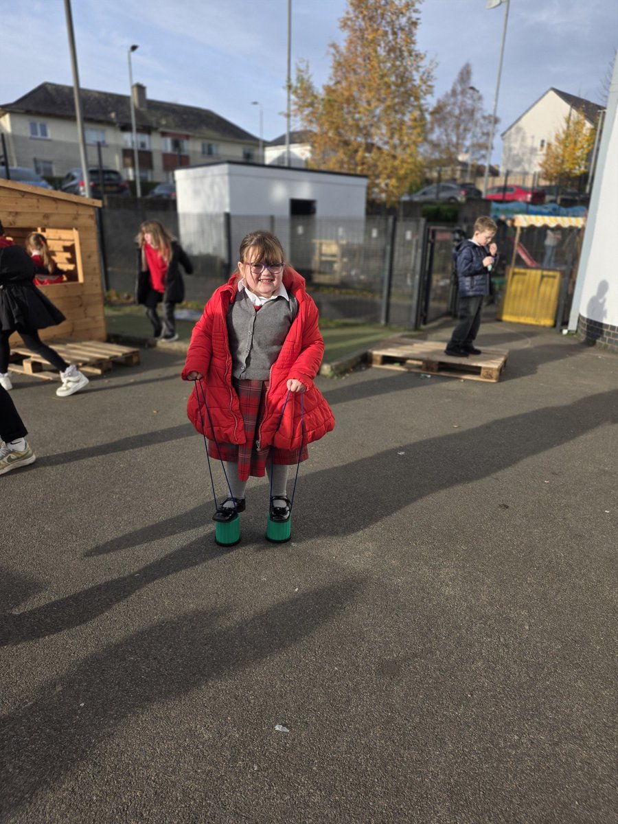 We enjoyed the chance to get outside  5min before the bell went to get a chance to play with the new equipment! #OPALschools