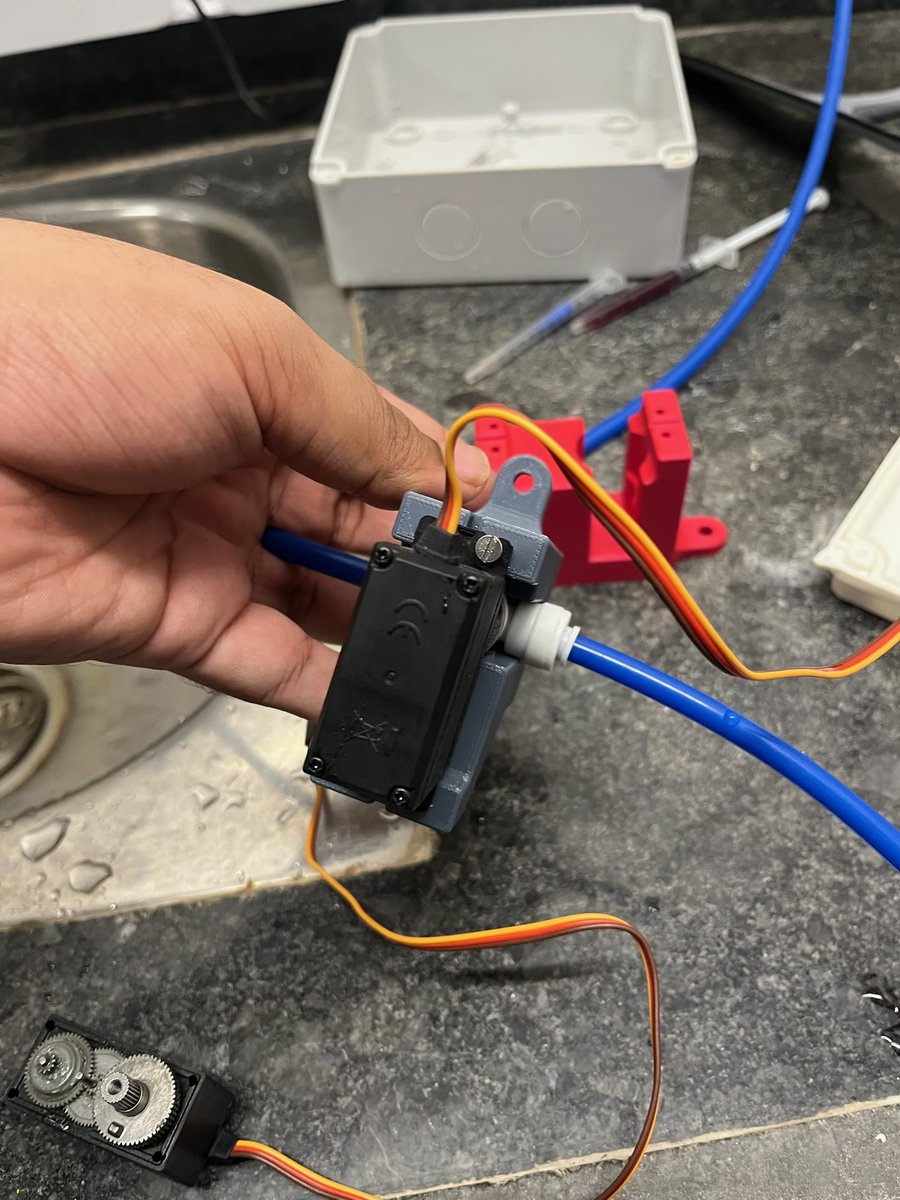 HrishikeshMB's tweet image. We’ve spent the past two weeks pushing our in-house designed variable flow-rate auto-valves to the limit, including full stress-testing. Unlike traditional servo-assisted mechanisms, our new valve uses a fully servo-driven actuation system. That means a much faster response and…