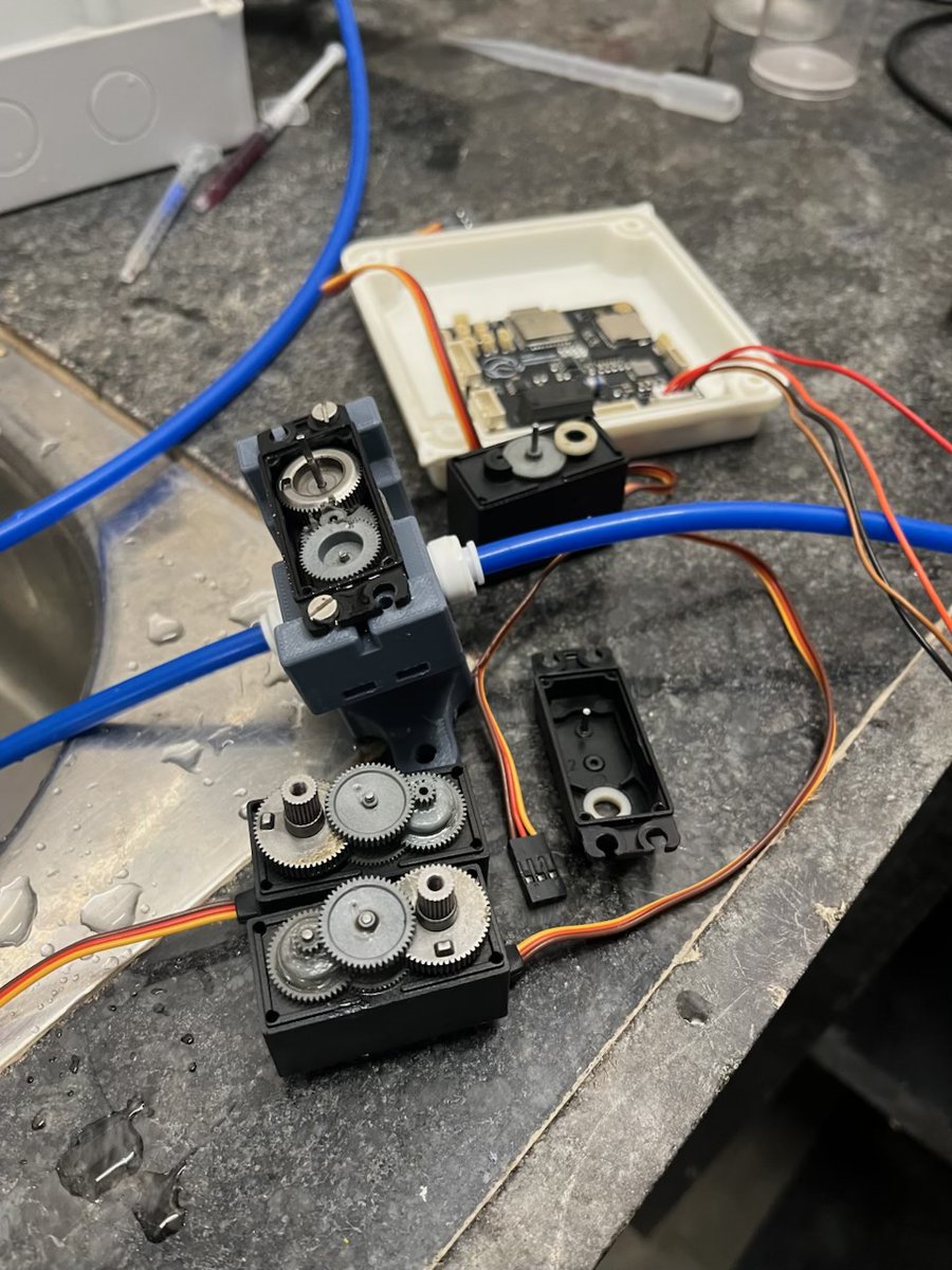 HrishikeshMB's tweet image. We’ve spent the past two weeks pushing our in-house designed variable flow-rate auto-valves to the limit, including full stress-testing. Unlike traditional servo-assisted mechanisms, our new valve uses a fully servo-driven actuation system. That means a much faster response and…