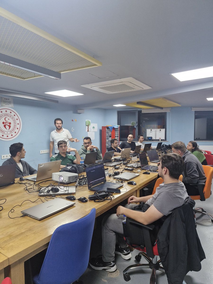 Trabzon Şehit Eren Bülbül Gençlik Merkezi (@gsb_trabzongm) on Twitter photo Gençlik Merkezimizde AutoCAD eğitimleri ✏️📊
Hayalindeki projeleri çizmeye hazır mısın? ✨
Çiz, tasarla, üret! 🚀 🧠💡
#KişiselGelişimAtölyesi
#GSBGM Gençlik Merkezimizde AutoCAD eğitimleri ✏️📊
Hayalindeki projeleri çizmeye hazır mısın? ✨
Çiz, tasarla, üret! 🚀 🧠💡
#KişiselGelişimAtölyesi
#GSBGM