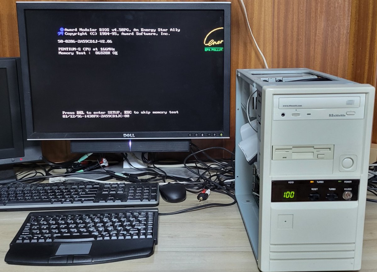 AndrewsTechBrk's tweet image. This Pentium 166 clone is all fixed up. Nothing too special found in this pickup. Not sure I need another Pentium clone so the case might go towards another project.
#retrocomputing #pcclones #pentium