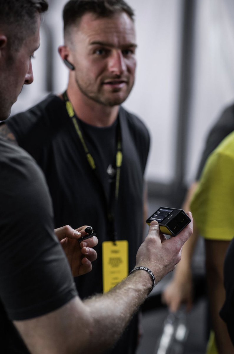 TimekettleTech's tweet image. We came together in Bali for a shared love of wellness.
Different languages, one goal — to move, to connect, to grow.
Proud that Timekettle X1 helped every voice be heard. 🤝💬

#Timekettle #TimekettleX1 #translationservice