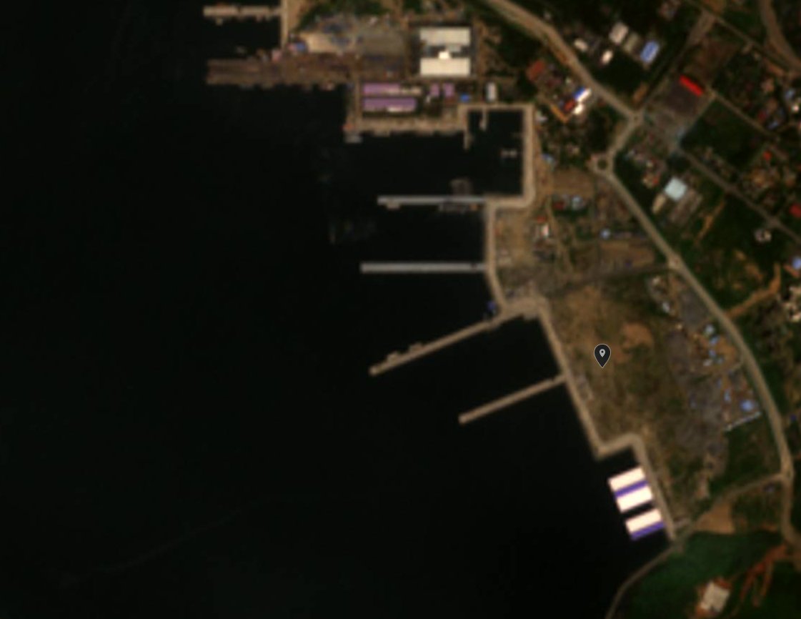 JnatKy850271's tweet image. 🚨 #BREAKING: Both #INSVikramaditya and #INSVikrant were docked at #INSKadamba until Oct 15 — by Oct 17, both carriers had moved out.
🛰️ Satellite imagery from Oct 15 &amp;amp; 20 confirms the change, though cloud cover makes the exact departure time unclear.
#IndianNavy #DefenseUpdate