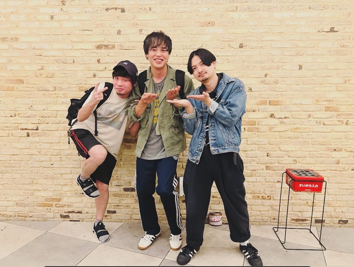 メンバーがサポートやってるバンドのライブを見に行くと、自分のバンドに誘った時の「こいつやばい」が再認識できてめっちゃいい。